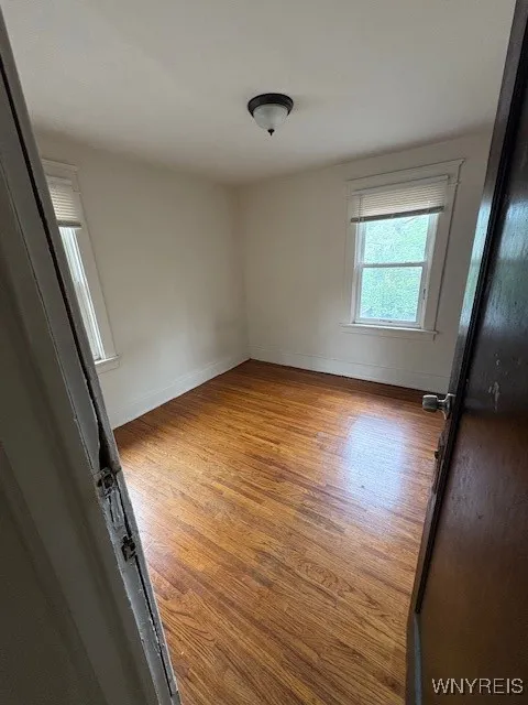 129 West Northrup Place North N, Buffalo, New York, Buffalo, New York 14214, 5 Bedrooms Bedrooms, 8 Rooms Rooms,2 BathroomsBathrooms,Residential,For Sale,129 West Northrup Place North N, Buffalo, New York,B1632152