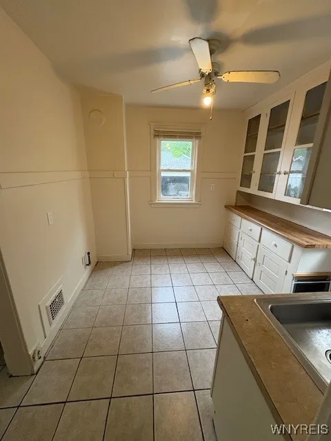 129 West Northrup Place North N, Buffalo, New York, Buffalo, New York 14214, 5 Bedrooms Bedrooms, 8 Rooms Rooms,2 BathroomsBathrooms,Residential,For Sale,129 West Northrup Place North N, Buffalo, New York,B1632152