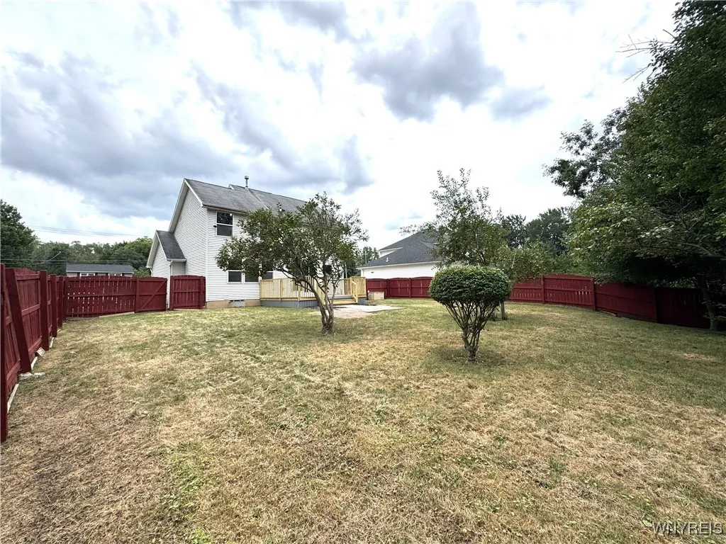 22 Miller Road, Amherst, New York 14068, Amherst, New York 14068, 3 Bedrooms Bedrooms, 11 Rooms Rooms,2 BathroomsBathrooms,Residential,Closed,22 Miller Road, Amherst, New York 14068,0,B1632443