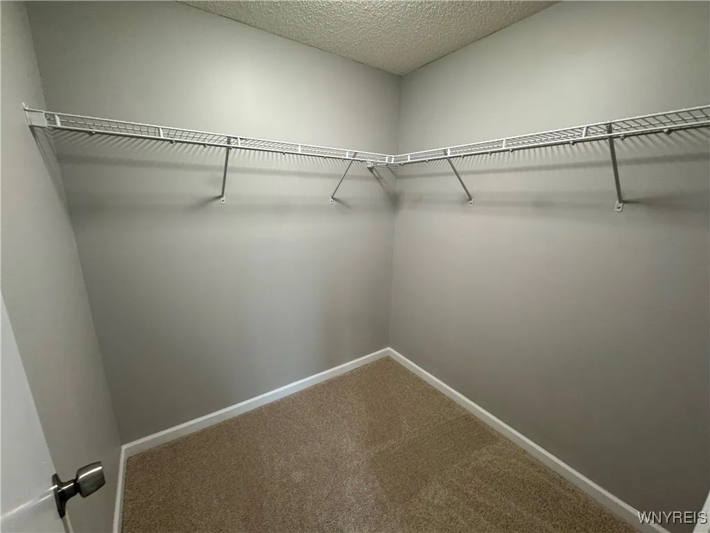 22 Miller Road, Amherst, New York 14068, Amherst, New York 14068, 3 Bedrooms Bedrooms, 11 Rooms Rooms,2 BathroomsBathrooms,Residential,Closed,22 Miller Road, Amherst, New York 14068,0,B1632443