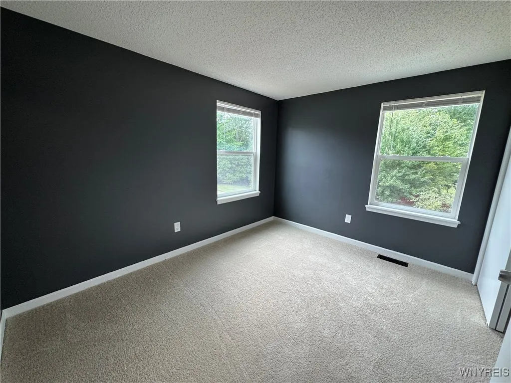 22 Miller Road, Amherst, New York 14068, Amherst, New York 14068, 3 Bedrooms Bedrooms, 11 Rooms Rooms,2 BathroomsBathrooms,Residential,Closed,22 Miller Road, Amherst, New York 14068,0,B1632443