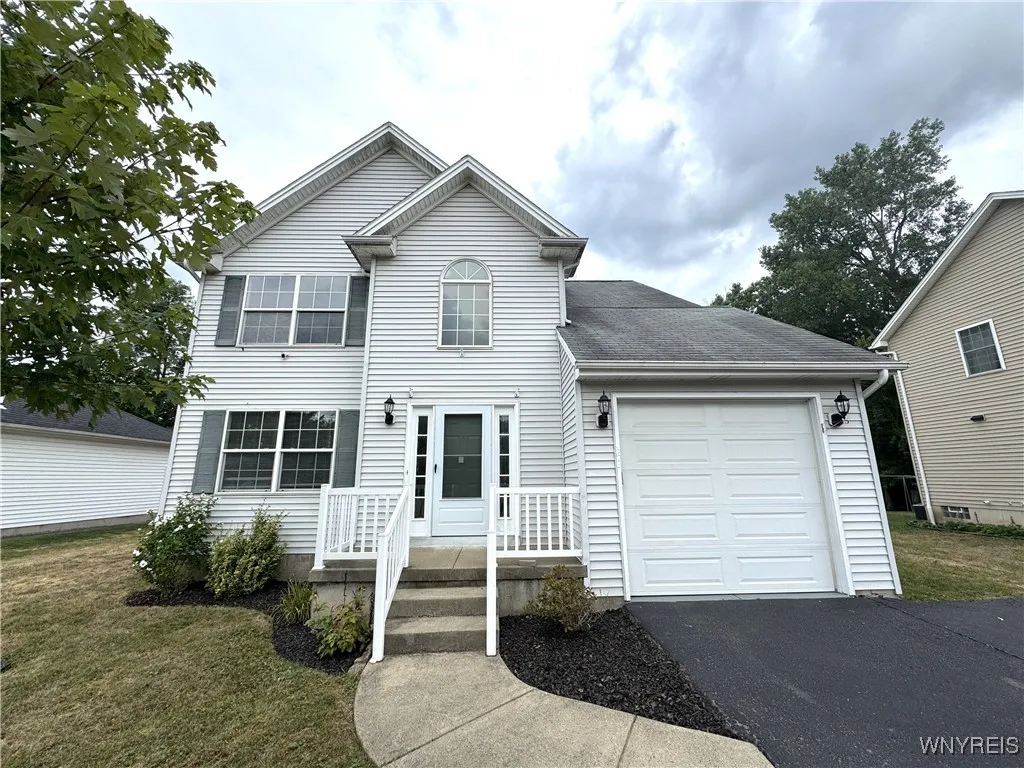 22 Miller Road, Amherst, New York 14068, Amherst, New York 14068, 3 Bedrooms Bedrooms, 11 Rooms Rooms,2 BathroomsBathrooms,Residential,Closed,22 Miller Road, Amherst, New York 14068,0,B1632443