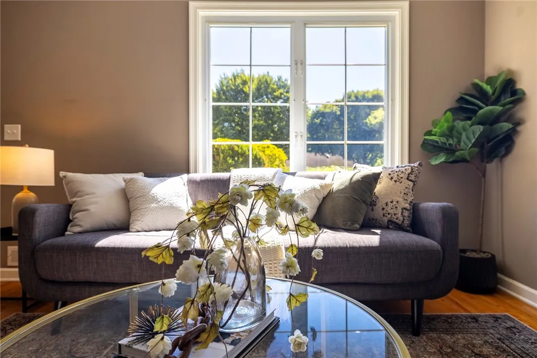 823 Chestnut Bnd, Webster, New York 14580, Webster, New York 14580, 4 Bedrooms Bedrooms, 6 Rooms Rooms,2 BathroomsBathrooms,Residential,Closed,823 Chestnut Bnd, Webster, New York 14580,0,R1631052