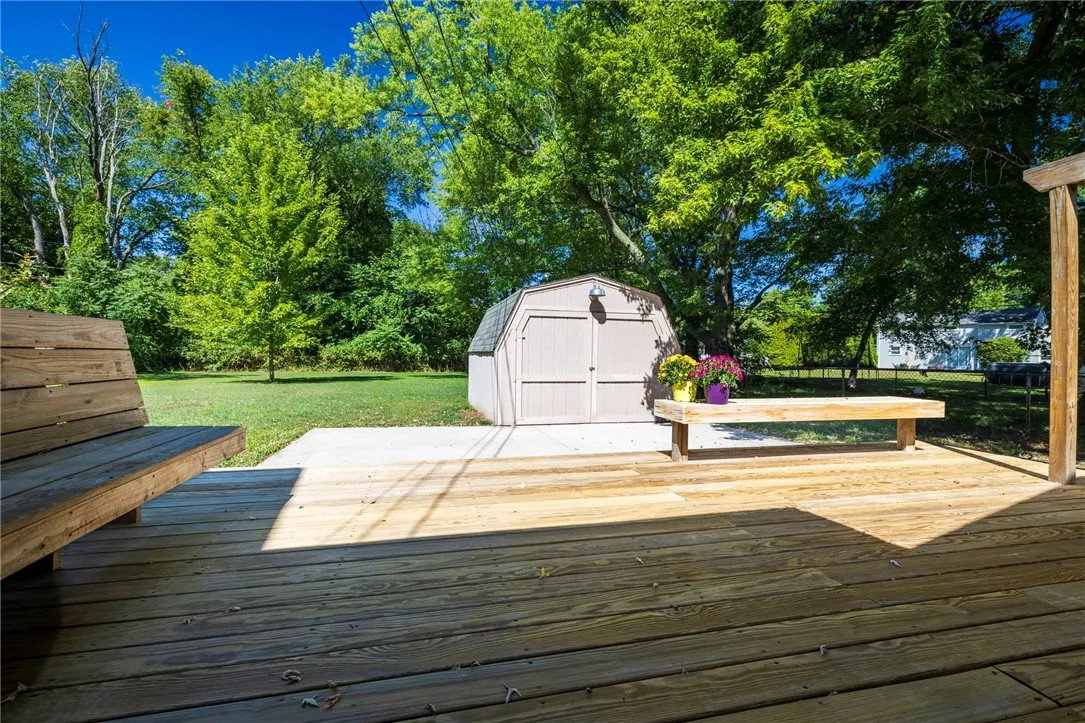 823 Chestnut Bnd, Webster, New York 14580, Webster, New York 14580, 4 Bedrooms Bedrooms, 6 Rooms Rooms,2 BathroomsBathrooms,Residential,Closed,823 Chestnut Bnd, Webster, New York 14580,0,R1631052