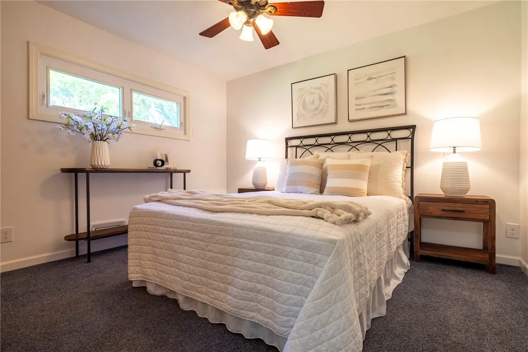 823 Chestnut Bnd, Webster, New York 14580, Webster, New York 14580, 4 Bedrooms Bedrooms, 6 Rooms Rooms,2 BathroomsBathrooms,Residential,Closed,823 Chestnut Bnd, Webster, New York 14580,0,R1631052