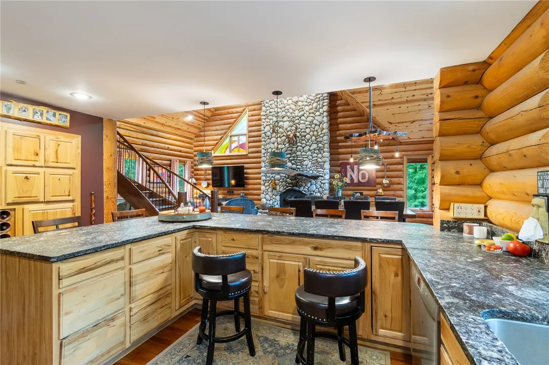 152 Homewood Lane, Irondequoit, New York 14609, Irondequoit, New York 14609, 3 Bedrooms Bedrooms, 5 Rooms Rooms,3 BathroomsBathrooms,Residential,Closed,152 Homewood Lane, Irondequoit, New York 14609,0,R1632477