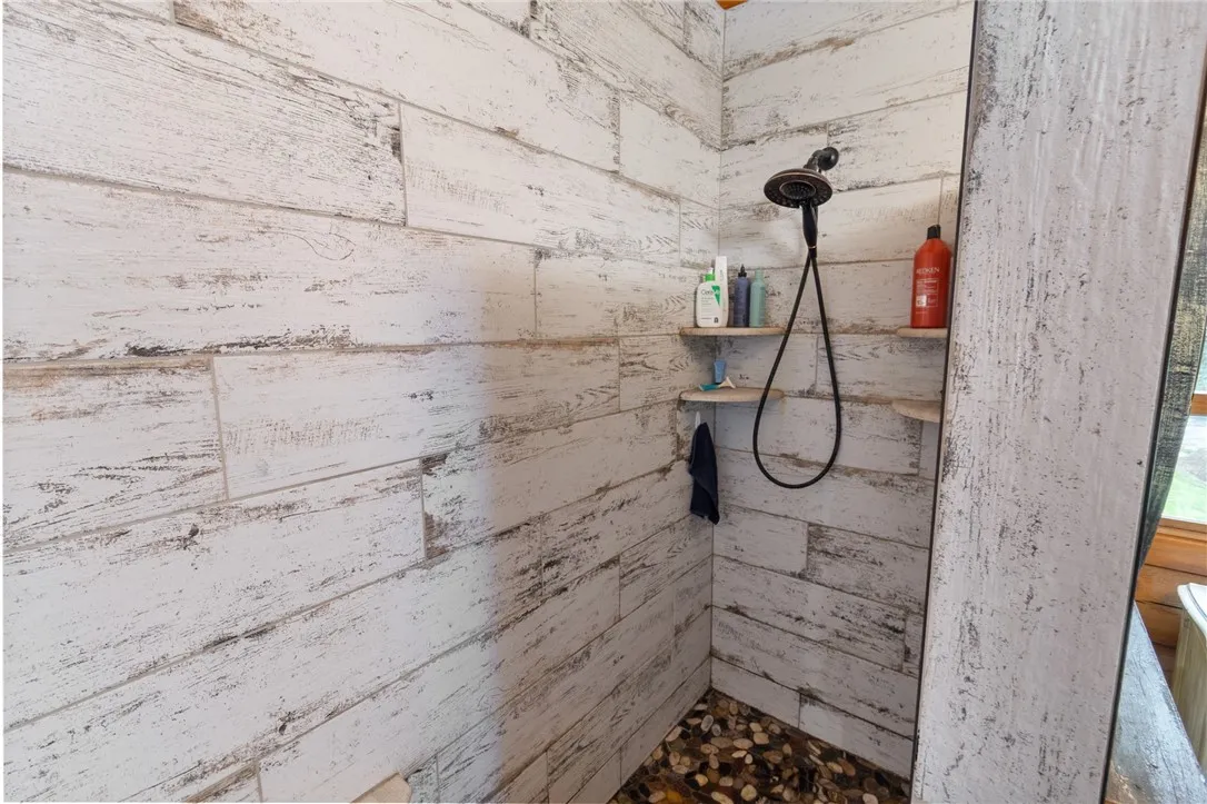 152 Homewood Lane, Irondequoit, New York 14609, Irondequoit, New York 14609, 3 Bedrooms Bedrooms, 5 Rooms Rooms,3 BathroomsBathrooms,Residential,Closed,152 Homewood Lane, Irondequoit, New York 14609,0,R1632477