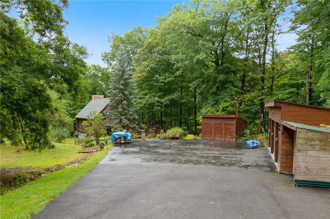 152 Homewood Lane, Irondequoit, New York 14609, Irondequoit, New York 14609, 3 Bedrooms Bedrooms, 5 Rooms Rooms,3 BathroomsBathrooms,Residential,Closed,152 Homewood Lane, Irondequoit, New York 14609,0,R1632477