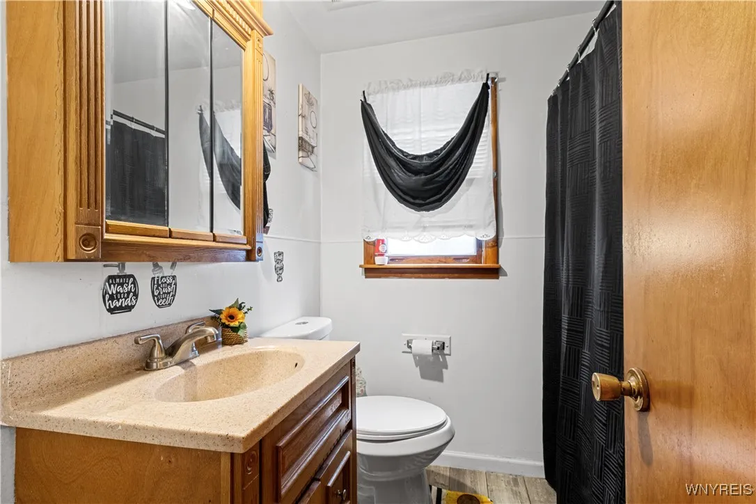 206 Geary Street, Buffalo, New York 14210, Buffalo, New York 14210, 3 Bedrooms Bedrooms, 6 Rooms Rooms,1 BathroomBathrooms,Residential,For Sale,206 Geary Street, Buffalo, New York 14210,0,B1631984
