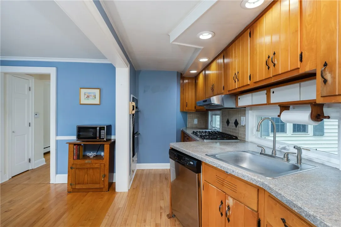 Gas stove top, stainess dishwasher