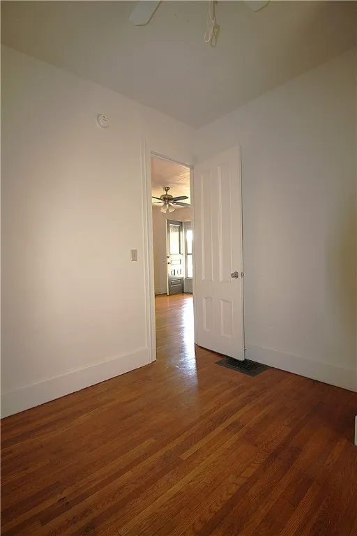 12 Whalin Street, Rochester, New York 14620, Rochester, New York 14620, 3 Bedrooms Bedrooms, 6 Rooms Rooms,2 BathroomsBathrooms,Residential,Closed,12 Whalin Street, Rochester, New York 14620,0,R1632481