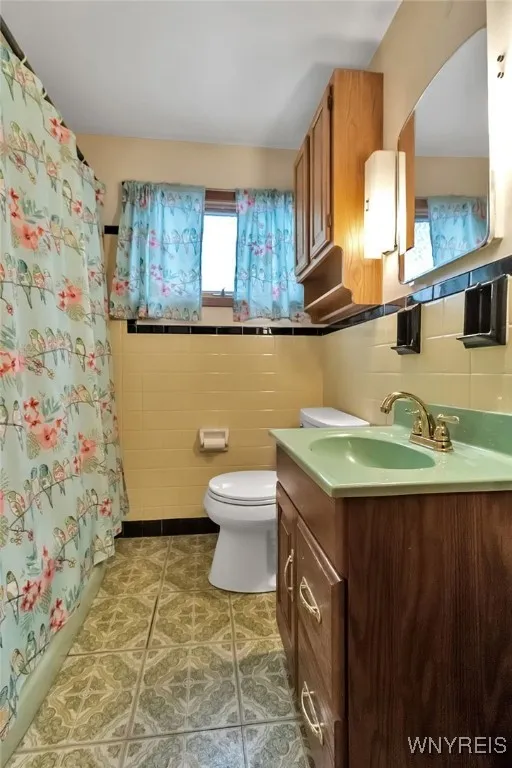 67 Castle Court, Amherst, New York 14226, Amherst, New York 14226, 2 Bedrooms Bedrooms, 5 Rooms Rooms,1 BathroomBathrooms,Residential,Closed,67 Castle Court, Amherst, New York 14226,0,B1632494
