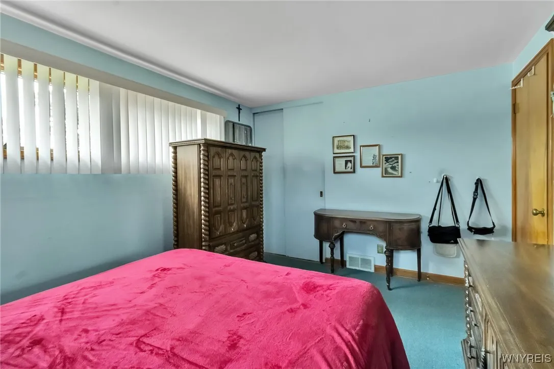 67 Castle Court, Amherst, New York 14226, Amherst, New York 14226, 2 Bedrooms Bedrooms, 5 Rooms Rooms,1 BathroomBathrooms,Residential,Closed,67 Castle Court, Amherst, New York 14226,0,B1632494
