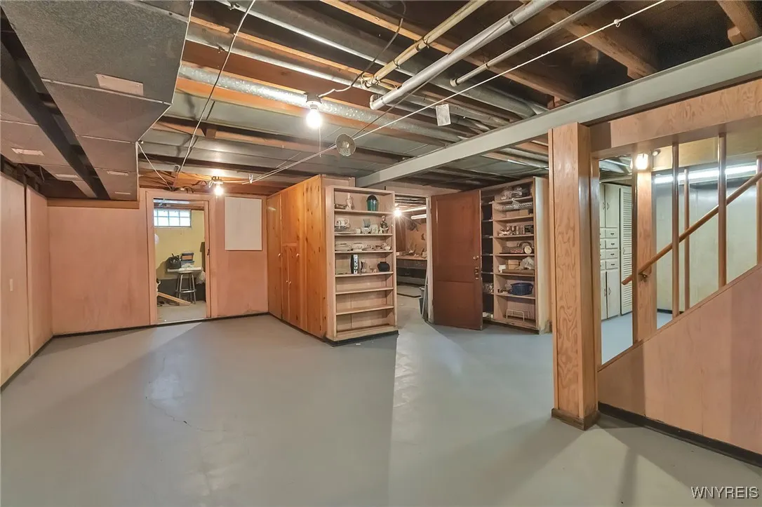 67 Castle Court, Amherst, New York 14226, Amherst, New York 14226, 2 Bedrooms Bedrooms, 5 Rooms Rooms,1 BathroomBathrooms,Residential,Closed,67 Castle Court, Amherst, New York 14226,0,B1632494