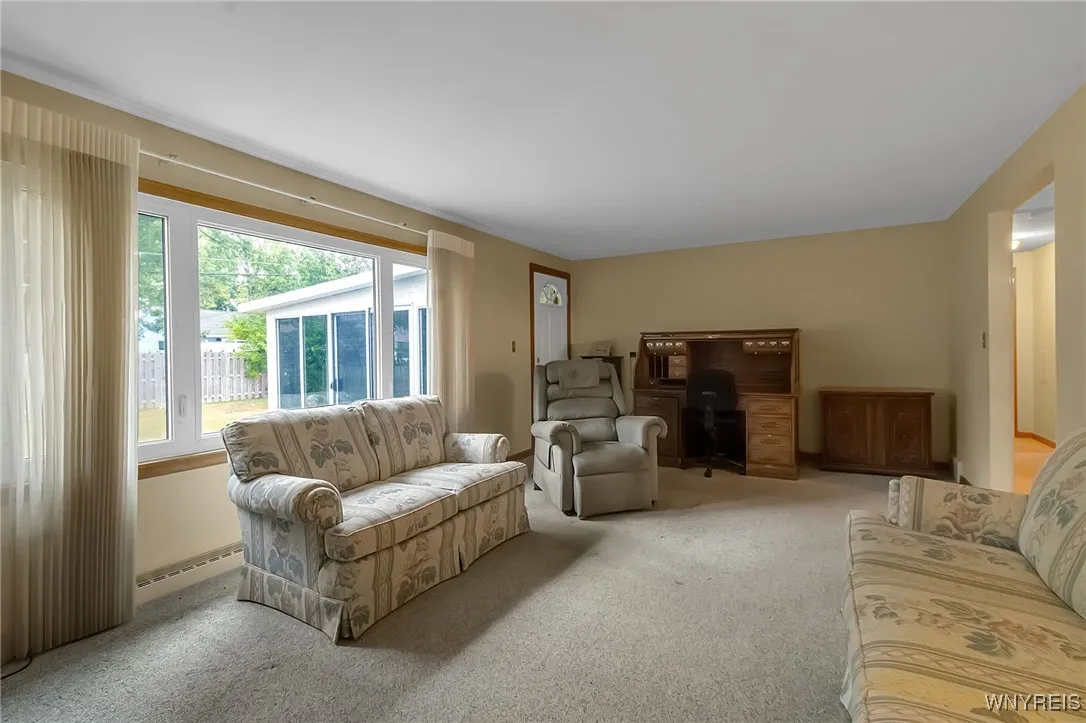 67 Castle Court, Amherst, New York 14226, Amherst, New York 14226, 2 Bedrooms Bedrooms, 5 Rooms Rooms,1 BathroomBathrooms,Residential,Closed,67 Castle Court, Amherst, New York 14226,0,B1632494