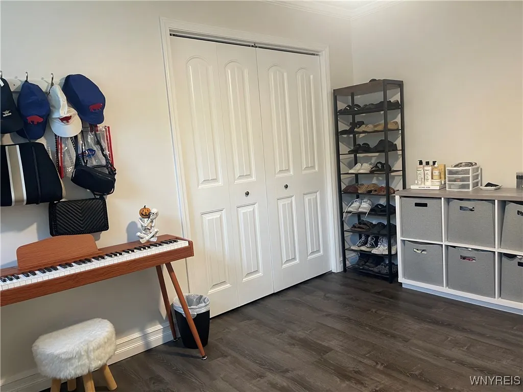 41 Beverly Drive, Cheektowaga, New York 14043, Cheektowaga, New York 14043, 3 Bedrooms Bedrooms, 7 Rooms Rooms,2 BathroomsBathrooms,Residential,Closed,41 Beverly Drive, Cheektowaga, New York 14043,0,B1632499