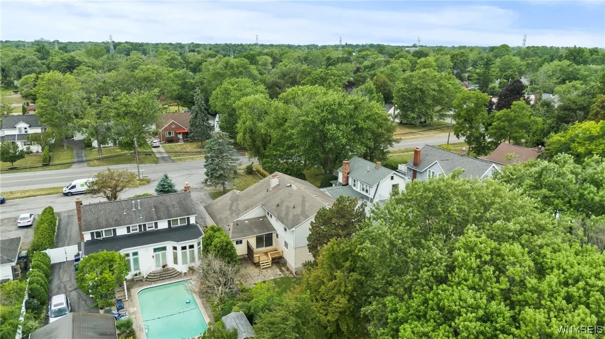 230 South Forest Road 2, Amherst, New York 14221, Amherst, New York 14221, 5 Bedrooms Bedrooms, ,3 BathroomsBathrooms,Residential,For Sale,230 South Forest Road 2, Amherst, New York 14221,0,B1632479