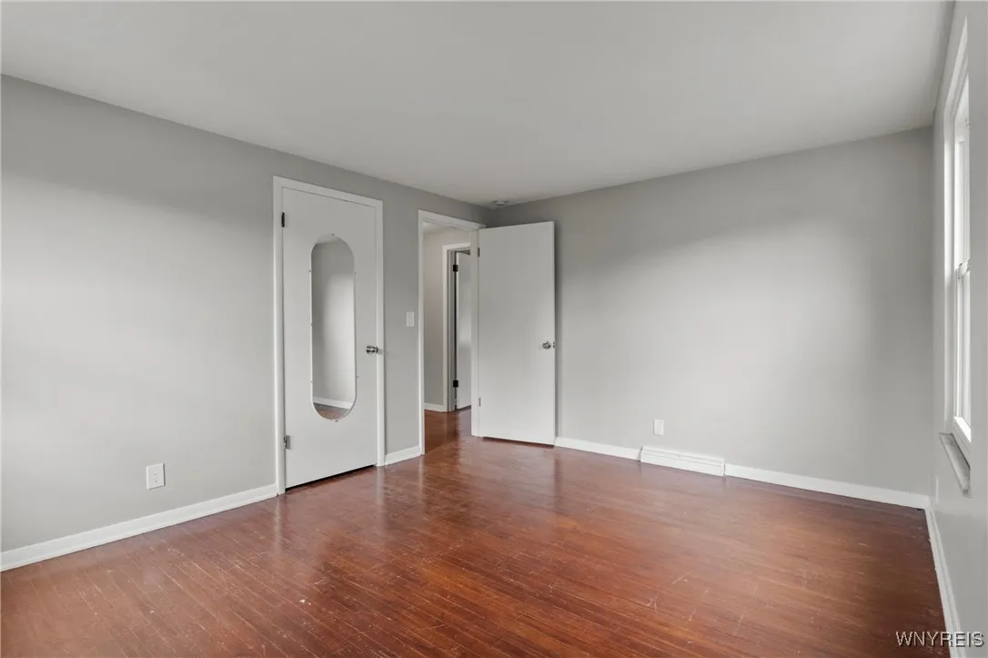 230 South Forest Road 2, Amherst, New York 14221, Amherst, New York 14221, 5 Bedrooms Bedrooms, ,3 BathroomsBathrooms,Residential,For Sale,230 South Forest Road 2, Amherst, New York 14221,0,B1632479