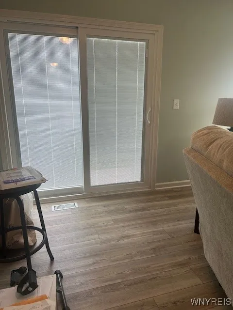 902 Carriage Lane, West Seneca, New York 14224, West Seneca, New York 14224, 2 Bedrooms Bedrooms, 5 Rooms Rooms,1 BathroomBathrooms,Residential,For Sale,902 Carriage Lane, West Seneca, New York 14224,0,B1631048
