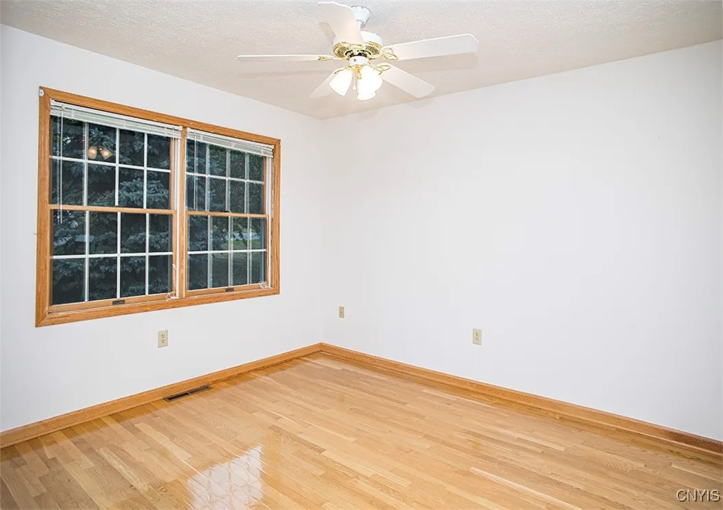 4001 Mary Lynn Drive, Lenox, New York 13032, Lenox, New York 13032, 3 Bedrooms Bedrooms, 8 Rooms Rooms,2 BathroomsBathrooms,Residential,Closed,4001 Mary Lynn Drive, Lenox, New York 13032,0,S1632267