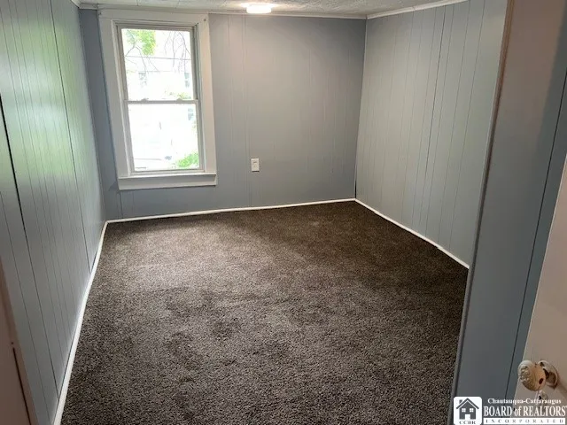 54 Boulevard Avenue, Ellicott, New York 14720, Ellicott, New York 14720, 2 Bedrooms Bedrooms, 8 Rooms Rooms,1 BathroomBathrooms,Residential,For Sale,54 Boulevard Avenue, Ellicott, New York 14720,R1632556