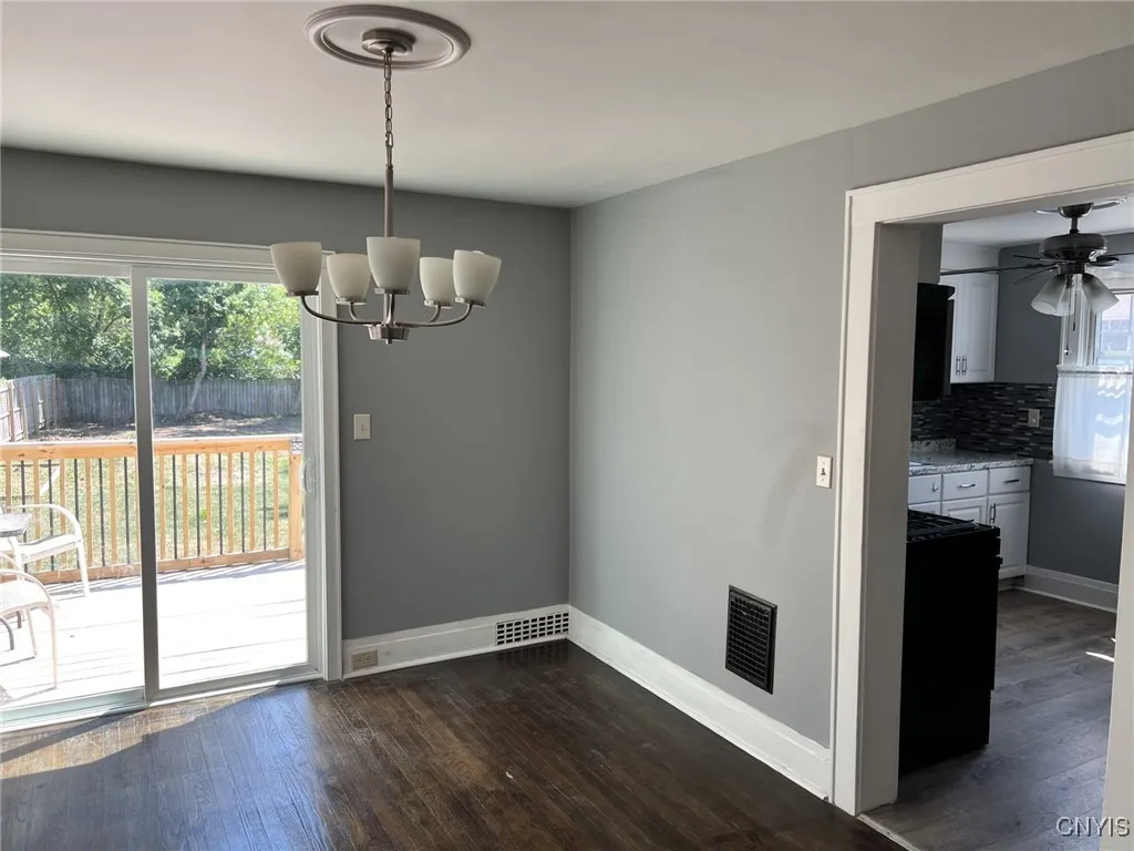 104 Sand Road, Salina, New York 13212, Salina, New York 13212, 2 Bedrooms Bedrooms, 5 Rooms Rooms,1 BathroomBathrooms,Residential,Closed,104 Sand Road, Salina, New York 13212,0,S1631387