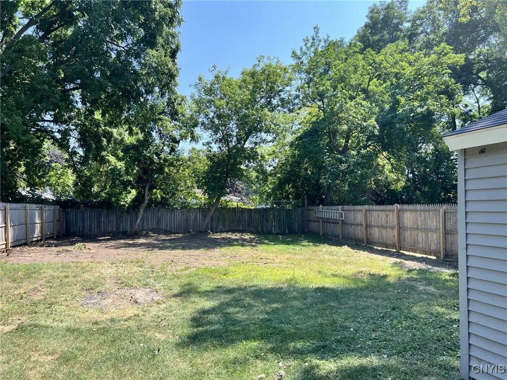 104 Sand Road, Salina, New York 13212, Salina, New York 13212, 2 Bedrooms Bedrooms, 5 Rooms Rooms,1 BathroomBathrooms,Residential,Closed,104 Sand Road, Salina, New York 13212,0,S1631387