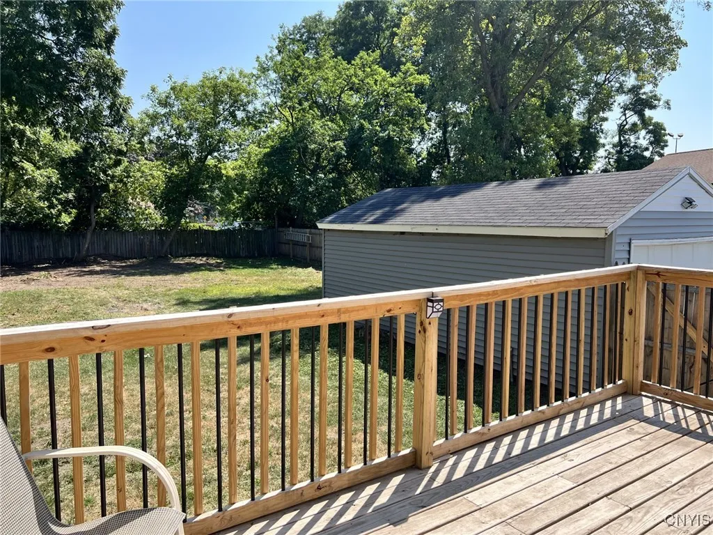 104 Sand Road, Salina, New York 13212, Salina, New York 13212, 2 Bedrooms Bedrooms, 5 Rooms Rooms,1 BathroomBathrooms,Residential,Closed,104 Sand Road, Salina, New York 13212,0,S1631387