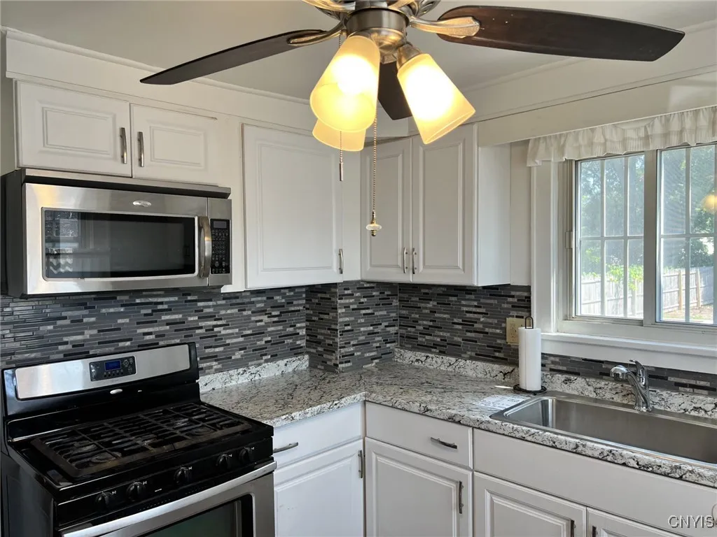 104 Sand Road, Salina, New York 13212, Salina, New York 13212, 2 Bedrooms Bedrooms, 5 Rooms Rooms,1 BathroomBathrooms,Residential,Closed,104 Sand Road, Salina, New York 13212,0,S1631387