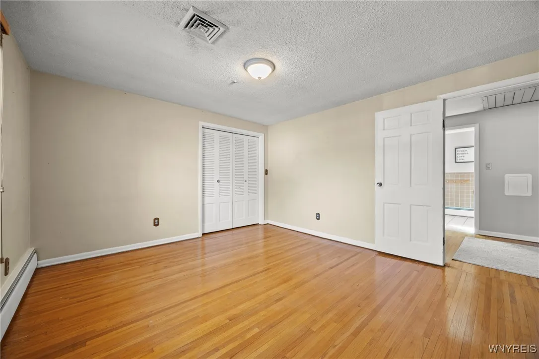 4486 Shadyridge Drive, Hamburg, New York 14075, Hamburg, New York 14075, 5 Bedrooms Bedrooms, 9 Rooms Rooms,2 BathroomsBathrooms,Residential,For Sale,4486 Shadyridge Drive, Hamburg, New York 14075,0,B1631189