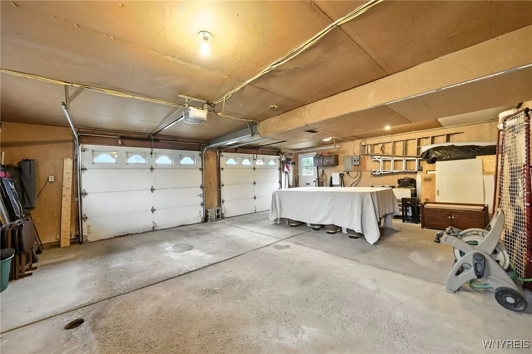 187 Willowgrove South, Tonawanda, New York 14150, Tonawanda, New York 14150, 4 Bedrooms Bedrooms, 9 Rooms Rooms,2 BathroomsBathrooms,Residential,Closed,187 Willowgrove South, Tonawanda, New York 14150,0,B1632512