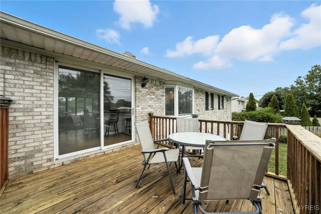 187 Willowgrove South, Tonawanda, New York 14150, Tonawanda, New York 14150, 4 Bedrooms Bedrooms, 9 Rooms Rooms,2 BathroomsBathrooms,Residential,Closed,187 Willowgrove South, Tonawanda, New York 14150,0,B1632512