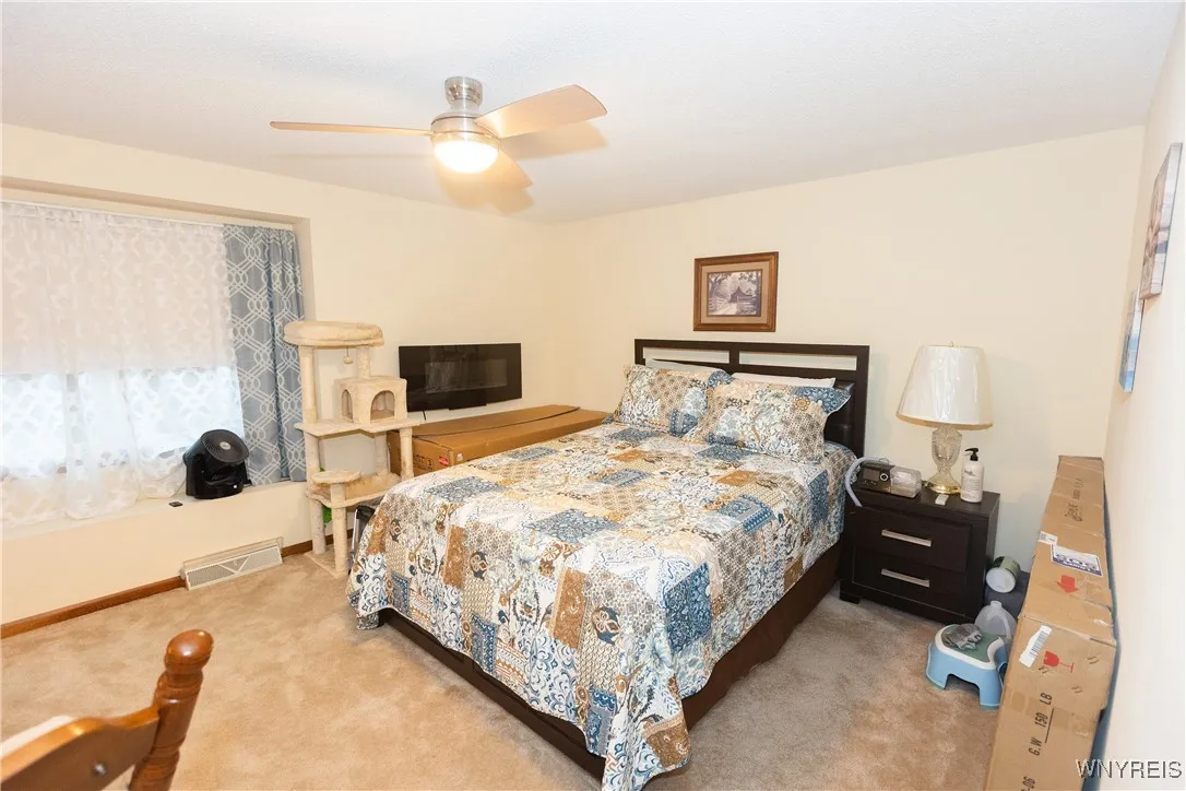 13 Eastwood Parkway, Lancaster, New York 14043, Lancaster, New York 14043, 2 Bedrooms Bedrooms, 6 Rooms Rooms,1 BathroomBathrooms,Residential,Closed,13 Eastwood Parkway, Lancaster, New York 14043,0,B1632413