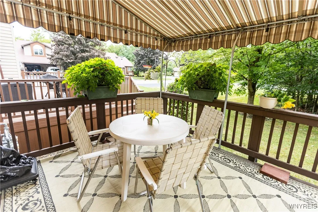 13 Eastwood Parkway, Lancaster, New York 14043, Lancaster, New York 14043, 2 Bedrooms Bedrooms, 6 Rooms Rooms,1 BathroomBathrooms,Residential,Closed,13 Eastwood Parkway, Lancaster, New York 14043,0,B1632413