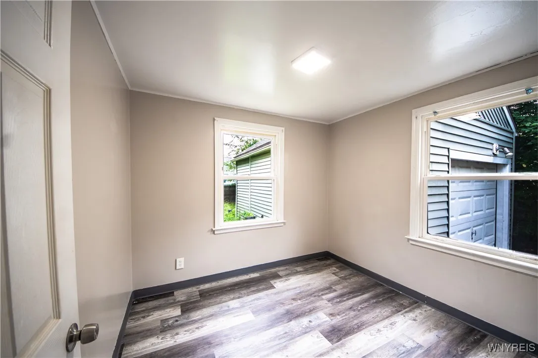 449 81st Street, Niagara Falls, New York 14304, Niagara Falls, New York 14304, 3 Bedrooms Bedrooms, 5 Rooms Rooms,1 BathroomBathrooms,Residential,For Sale,449 81st Street, Niagara Falls, New York 14304,0,B1632486