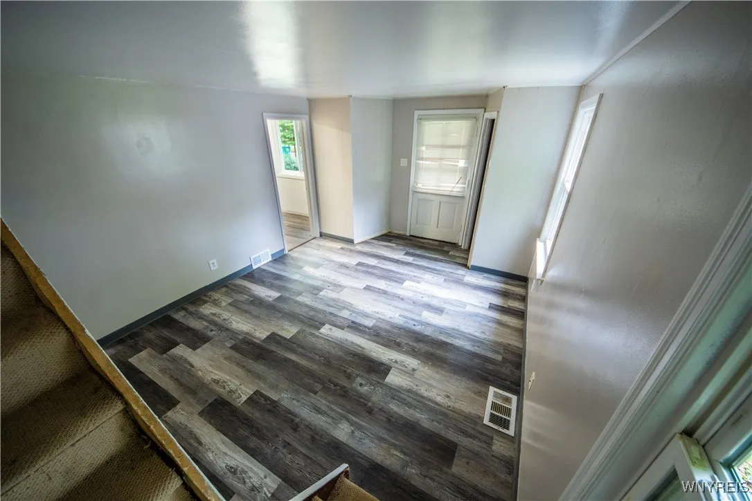 449 81st Street, Niagara Falls, New York 14304, Niagara Falls, New York 14304, 3 Bedrooms Bedrooms, 5 Rooms Rooms,1 BathroomBathrooms,Residential,For Sale,449 81st Street, Niagara Falls, New York 14304,0,B1632486