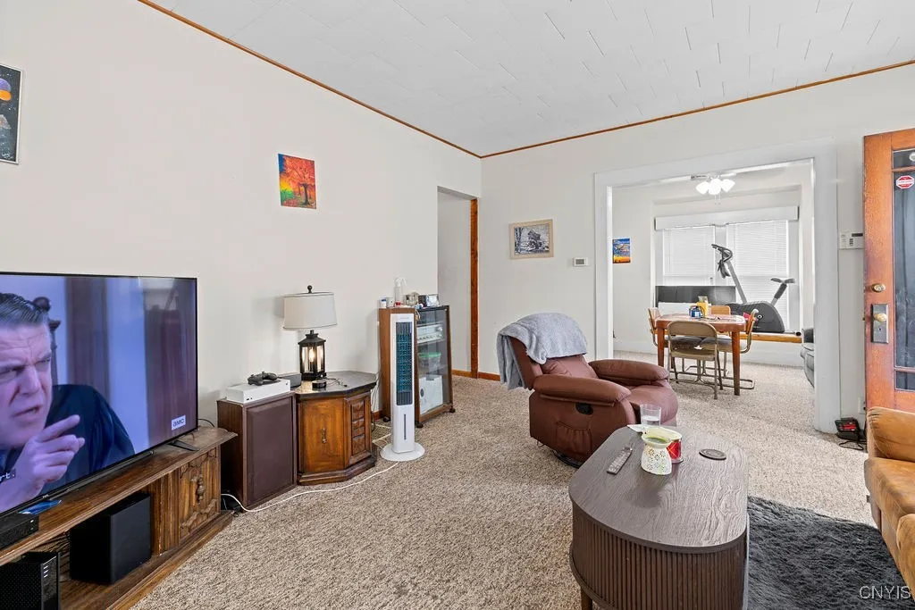 317 East Avenue, Dewitt, New York 13057, De Witt, New York 13057, 4 Bedrooms Bedrooms, ,3 BathroomsBathrooms,Residential,Closed,317 East Avenue, Dewitt, New York 13057,0,S1632249