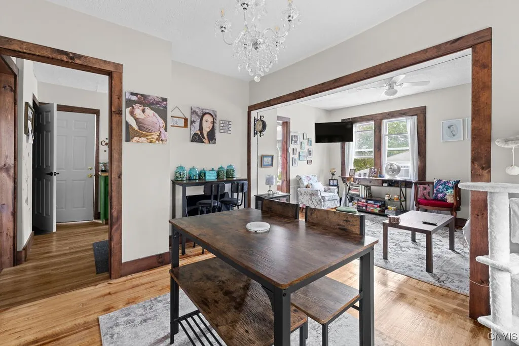 317 East Avenue, Dewitt, New York 13057, De Witt, New York 13057, 4 Bedrooms Bedrooms, ,3 BathroomsBathrooms,Residential,Closed,317 East Avenue, Dewitt, New York 13057,0,S1632249