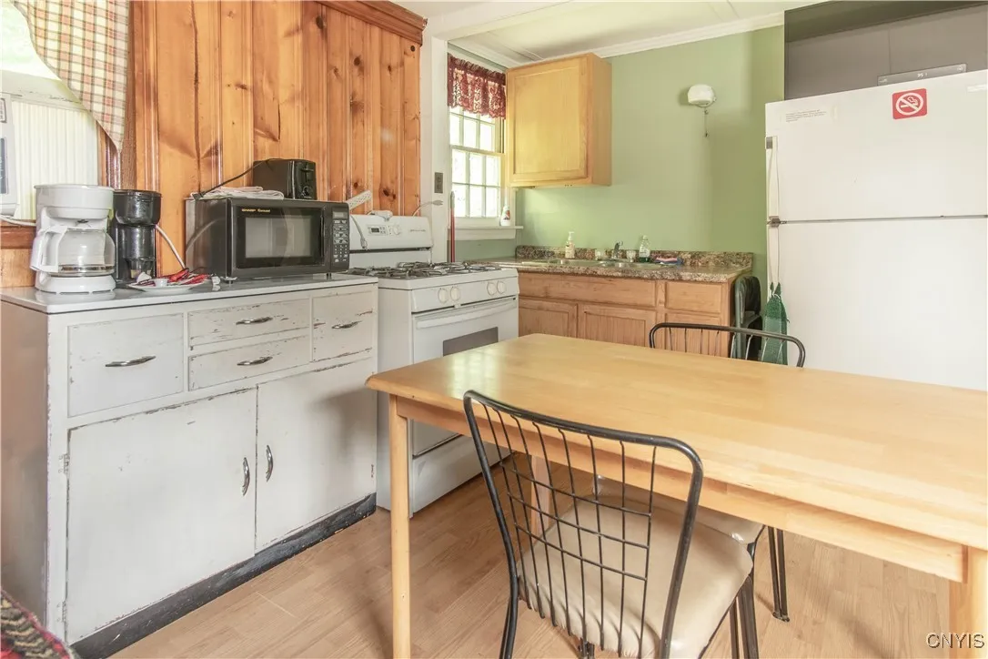 3666 County Route 6, Hammond, New York 13646, Hammond, New York 13646, 9 Bedrooms Bedrooms, 9 Rooms Rooms,9 BathroomsBathrooms,Residential,Closed,3666 County Route 6, Hammond, New York 13646,0,S1632579