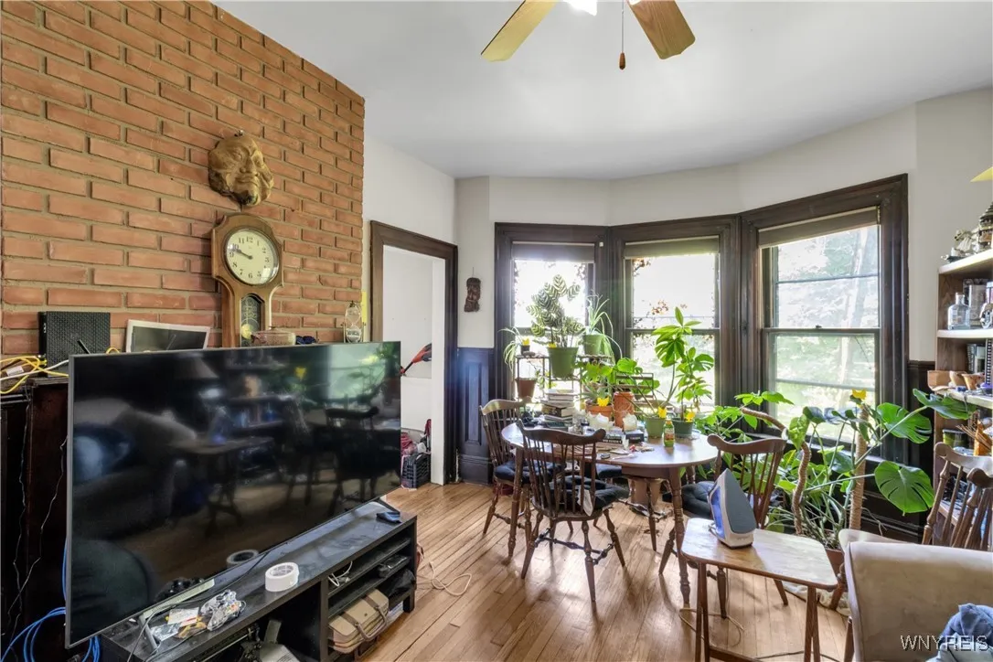 319 West Utica Street N, Buffalo, New York 14222, Buffalo, New York 14222, 5 Bedrooms Bedrooms, ,3 BathroomsBathrooms,Residential,For Sale,319 West Utica Street N, Buffalo, New York 14222,B1632468
