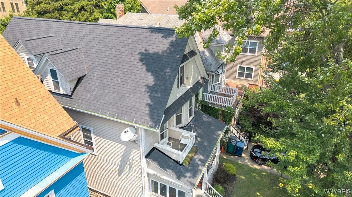 319 West Utica Street N, Buffalo, New York 14222, Buffalo, New York 14222, 5 Bedrooms Bedrooms, ,3 BathroomsBathrooms,Residential,For Sale,319 West Utica Street N, Buffalo, New York 14222,B1632468