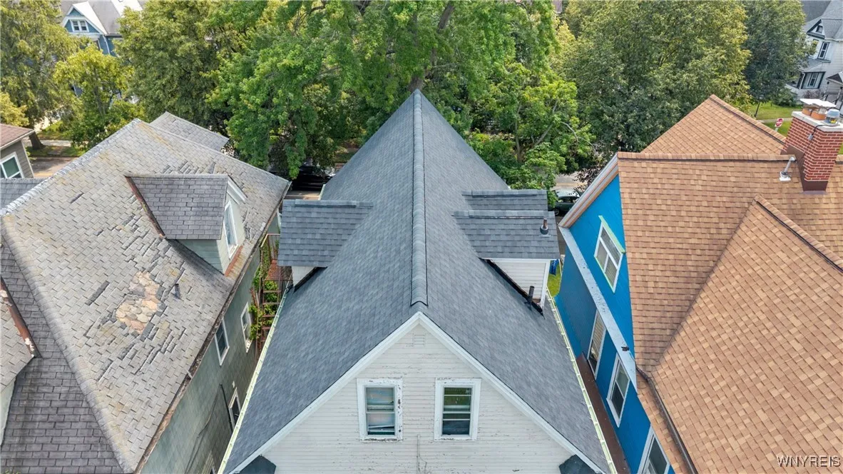 319 West Utica Street N, Buffalo, New York 14222, Buffalo, New York 14222, 5 Bedrooms Bedrooms, ,3 BathroomsBathrooms,Residential,For Sale,319 West Utica Street N, Buffalo, New York 14222,B1632468