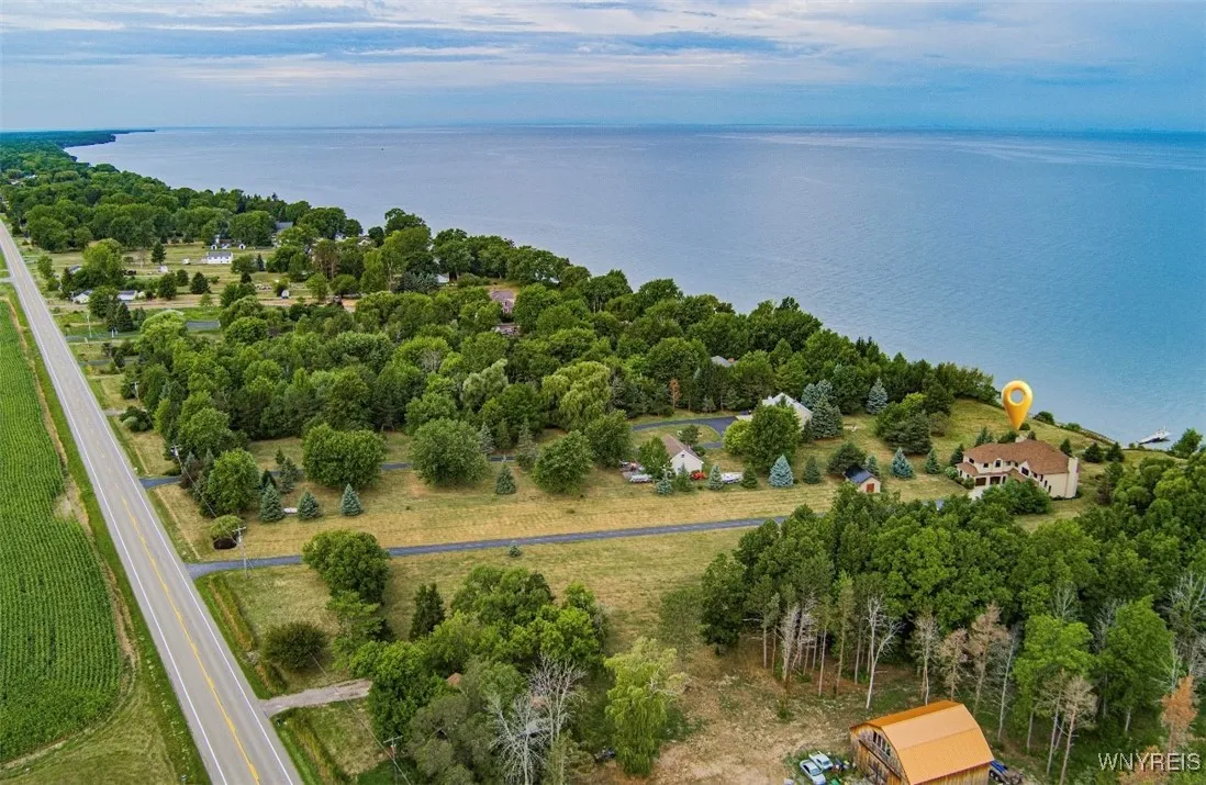 2199 Lake Road, Porter, New York 14131, Porter, New York 14131, 3 Bedrooms Bedrooms, 10 Rooms Rooms,2 BathroomsBathrooms,Residential,Closed,2199 Lake Road, Porter, New York 14131,0,B1632305