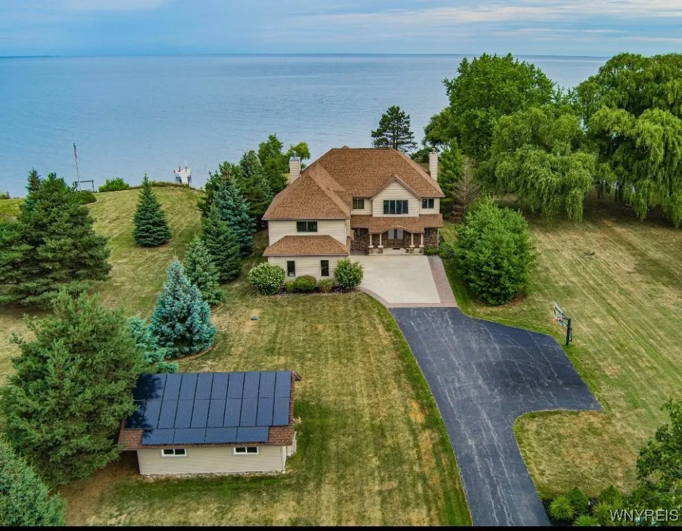 2199 Lake Road, Porter, New York 14131, Porter, New York 14131, 3 Bedrooms Bedrooms, 10 Rooms Rooms,2 BathroomsBathrooms,Residential,Closed,2199 Lake Road, Porter, New York 14131,0,B1632305