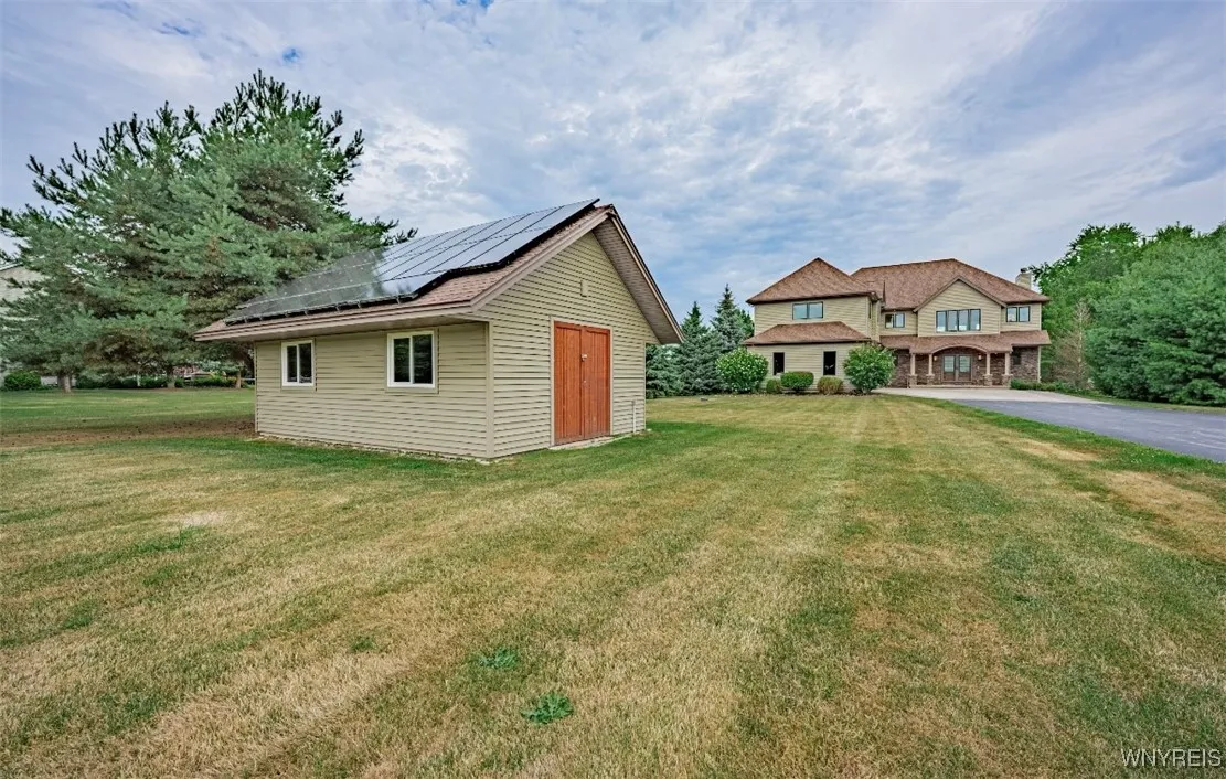 2199 Lake Road, Porter, New York 14131, Porter, New York 14131, 3 Bedrooms Bedrooms, 10 Rooms Rooms,2 BathroomsBathrooms,Residential,Closed,2199 Lake Road, Porter, New York 14131,0,B1632305