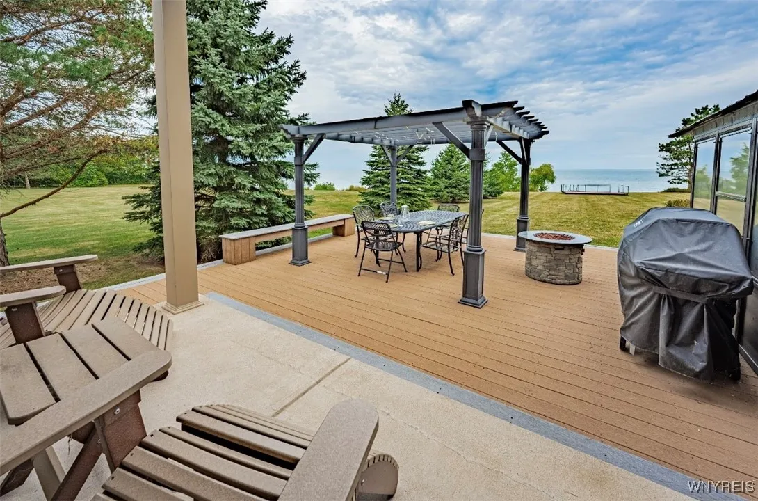 2199 Lake Road, Porter, New York 14131, Porter, New York 14131, 3 Bedrooms Bedrooms, 10 Rooms Rooms,2 BathroomsBathrooms,Residential,Closed,2199 Lake Road, Porter, New York 14131,0,B1632305