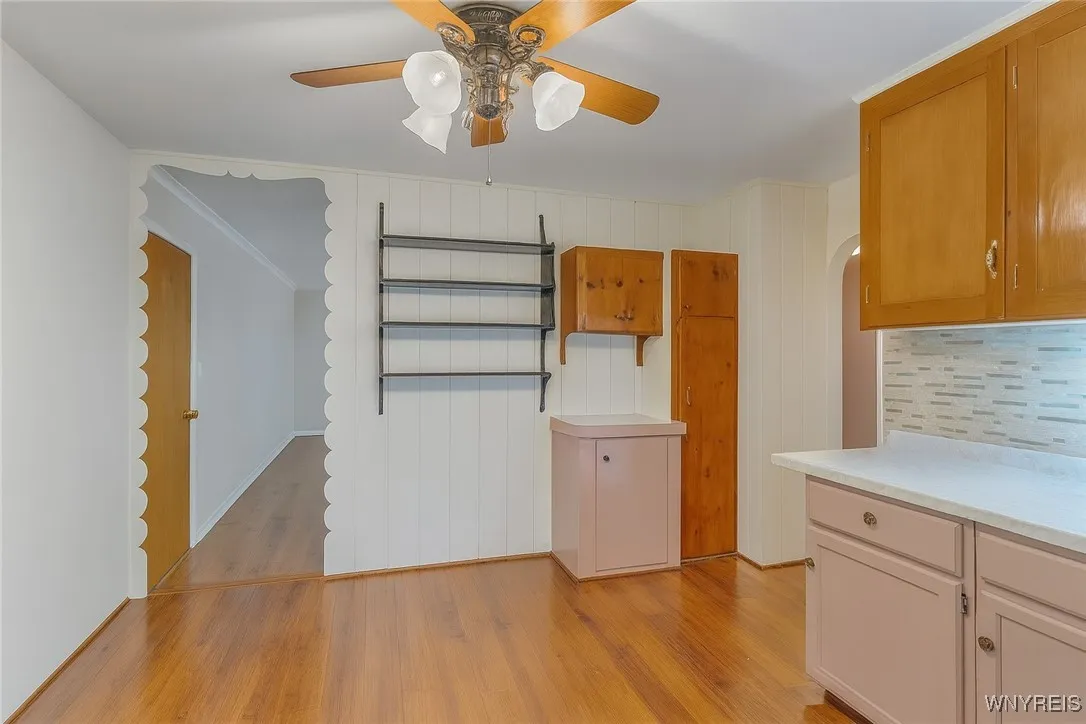 69 Ashford Avenue, Tonawanda, New York 14150, Tonawanda, New York 14150, 4 Bedrooms Bedrooms, 8 Rooms Rooms,1 BathroomBathrooms,Residential,For Sale,69 Ashford Avenue, Tonawanda, New York 14150,0,B1632616