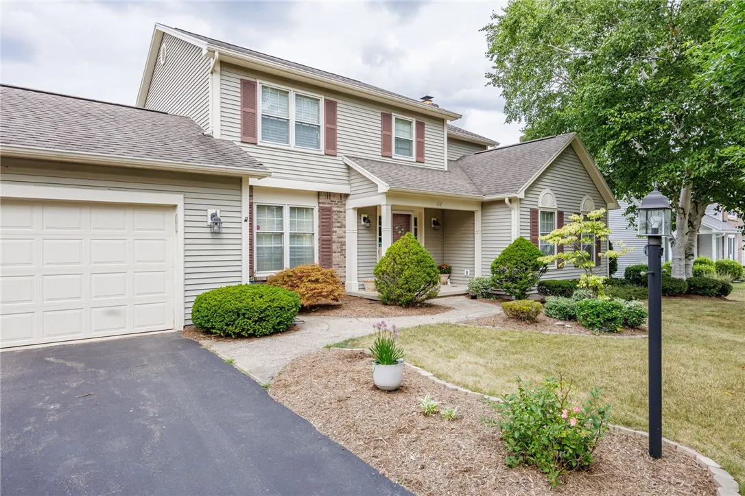 132 Caversham Woods, Pittsford, New York 14534, Pittsford, New York 14534, 4 Bedrooms Bedrooms, 10 Rooms Rooms,3 BathroomsBathrooms,Residential,Closed,132 Caversham Woods, Pittsford, New York 14534,0,R1632288 132 Caversham Woods, Pittsford, New York 14534, Pittsford, New York 14534, 4 Bedrooms Bedrooms, 10 Rooms Rooms,3 BathroomsBathrooms,Residential,Closed,132 Caversham Woods, Pittsford, New York 14534,0,R1632288