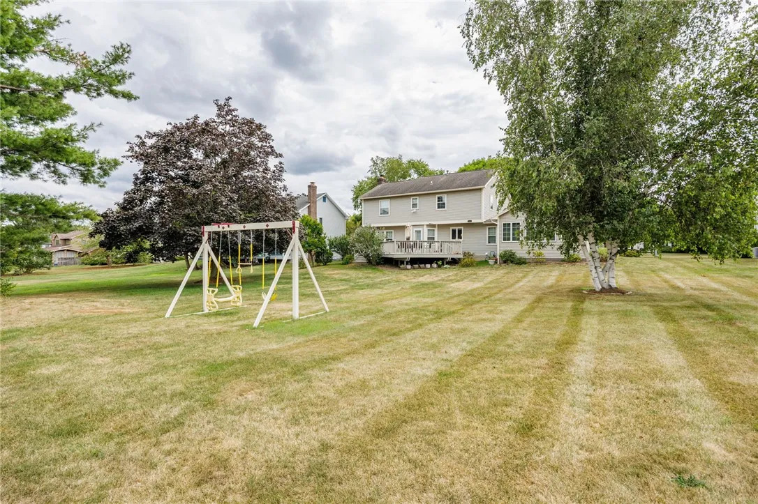 132 Caversham Woods, Pittsford, New York 14534, Pittsford, New York 14534, 4 Bedrooms Bedrooms, 10 Rooms Rooms,3 BathroomsBathrooms,Residential,Closed,132 Caversham Woods, Pittsford, New York 14534,0,R1632288 132 Caversham Woods, Pittsford, New York 14534, Pittsford, New York 14534, 4 Bedrooms Bedrooms, 10 Rooms Rooms,3 BathroomsBathrooms,Residential,Closed,132 Caversham Woods, Pittsford, New York 14534,0,R1632288