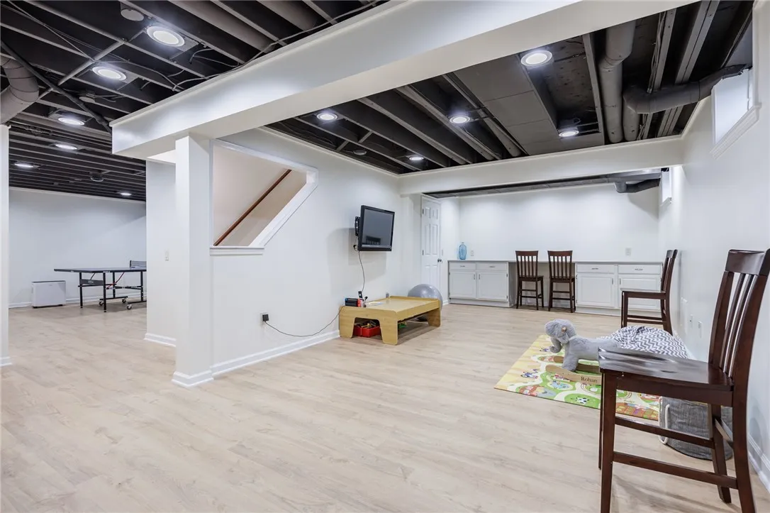 132 Caversham Woods, Pittsford, New York 14534, Pittsford, New York 14534, 4 Bedrooms Bedrooms, 10 Rooms Rooms,3 BathroomsBathrooms,Residential,Closed,132 Caversham Woods, Pittsford, New York 14534,0,R1632288 132 Caversham Woods, Pittsford, New York 14534, Pittsford, New York 14534, 4 Bedrooms Bedrooms, 10 Rooms Rooms,3 BathroomsBathrooms,Residential,Closed,132 Caversham Woods, Pittsford, New York 14534,0,R1632288